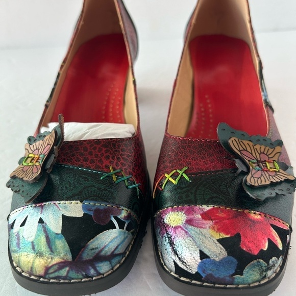 Obiono NIB Unique Hand Painted Butterfly Fashion Vintage Pumps - Picture 7 of 10